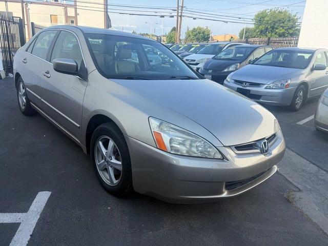 Photo of 2003 Desert Mist Metallic Honda Accord