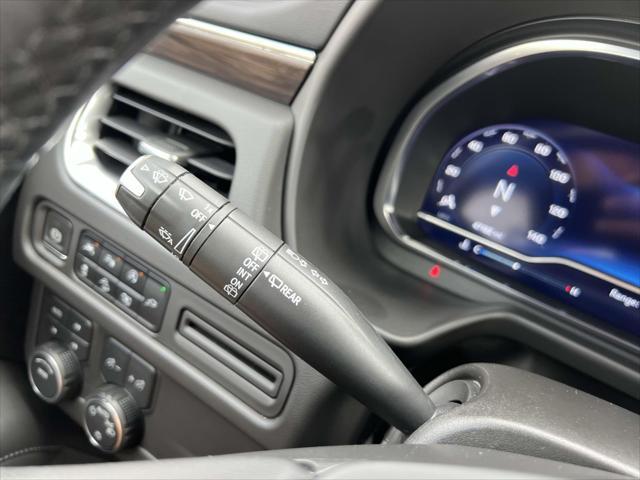 Photo of 2022 Summit White Chevrolet Tahoe
