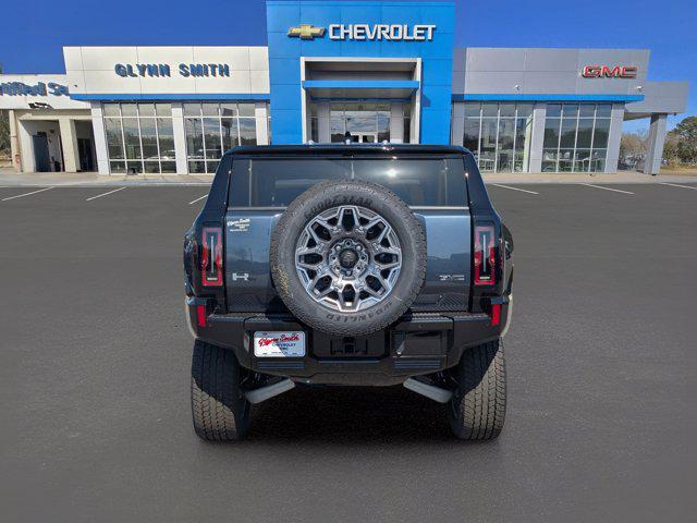 Photo of 2025 Graphite Blue Metallic GMC HUMMER EV SUV