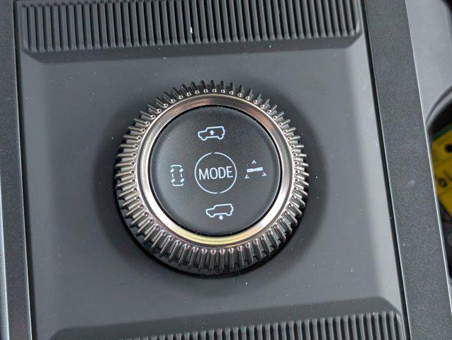 Photo of 2025 Graphite Blue Metallic GMC HUMMER EV SUV