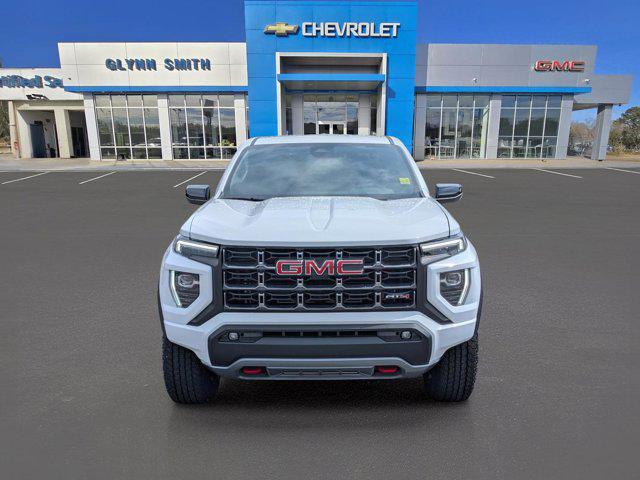 Photo of 2025 Summit White GMC Canyon
