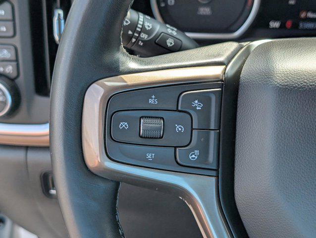 Photo of 2022 Iridescent Pearl Tricoat Chevrolet Silverado 1500