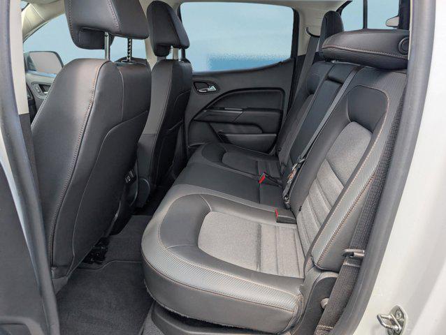 Photo of 2021 Summit White GMC Canyon