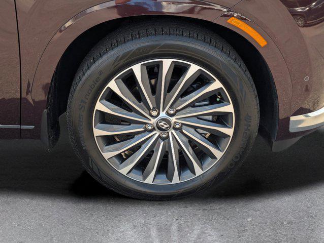 Photo of 2023 Sierra Burgundy Hyundai PALISADE