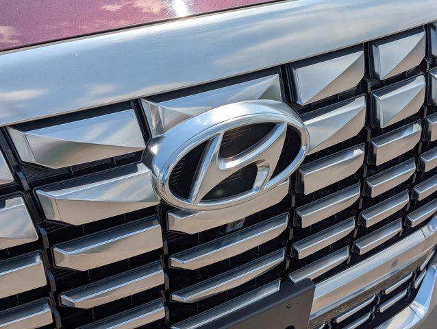Photo of 2023 Sierra Burgundy Hyundai PALISADE