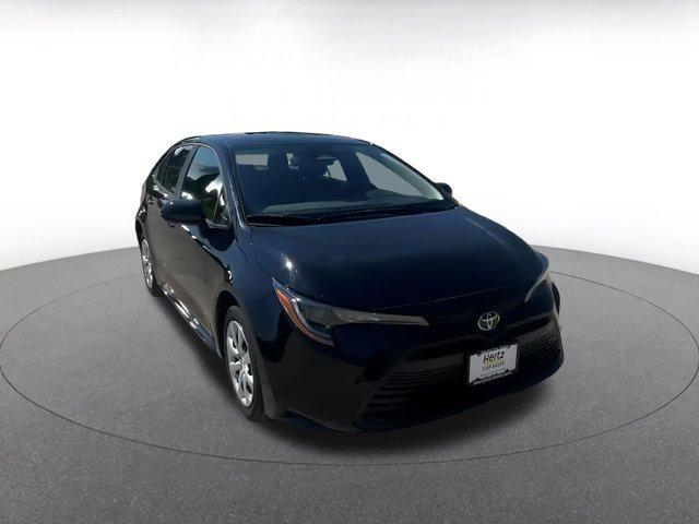 Photo of 2024 Midnight Black Metallic Toyota Corolla