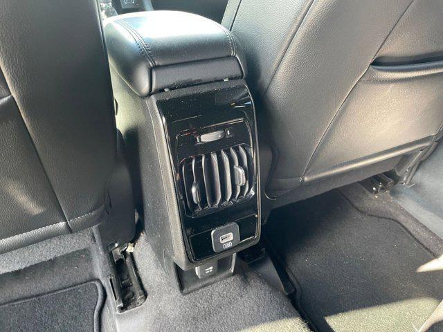 Photo of 2023 Bright White Clearcoat Jeep Compass