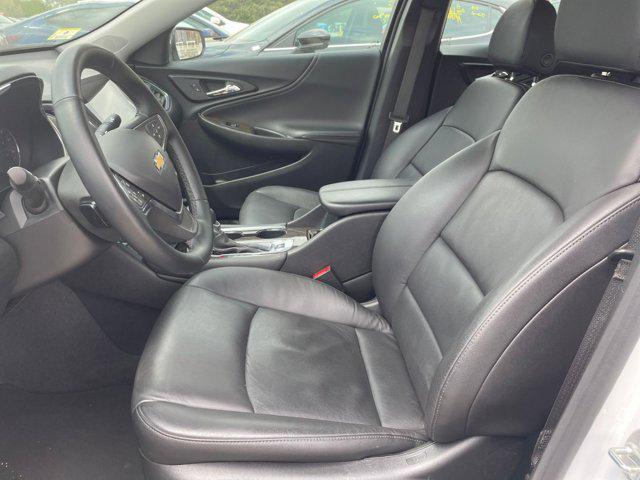 Photo of 2024 Summit White Chevrolet Malibu