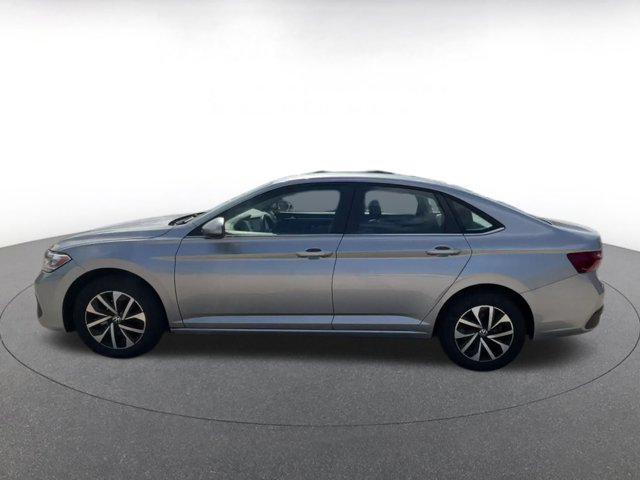 Photo of 2024 Pyrite Silver Metallic Volkswagen Jetta