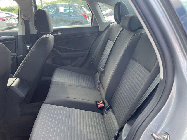 Photo of 2024 Pyrite Silver Metallic Volkswagen Jetta