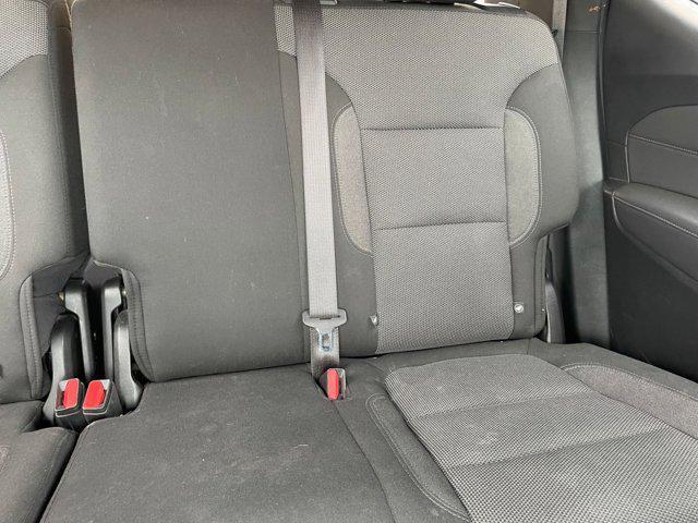 Photo of 2023 Silver Sage Metallic Chevrolet Traverse