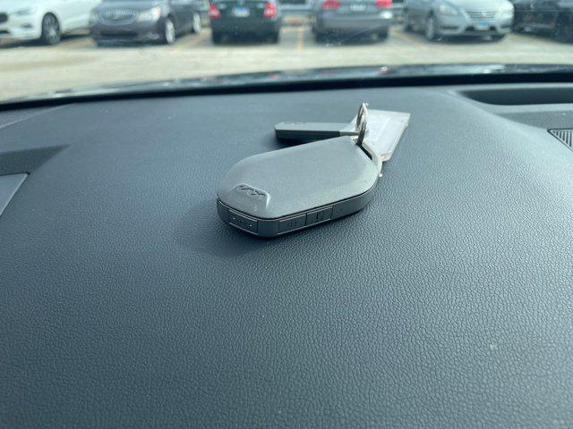 Photo of 2024 Gravity Grey Kia Sorento