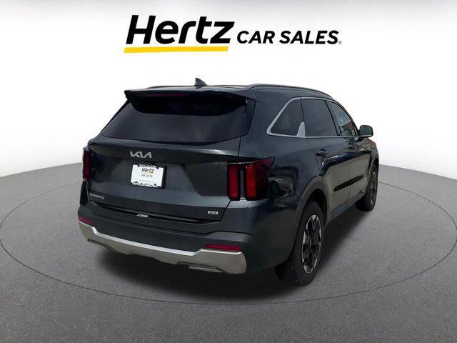 Photo of 2024 Gravity Grey Kia Sorento