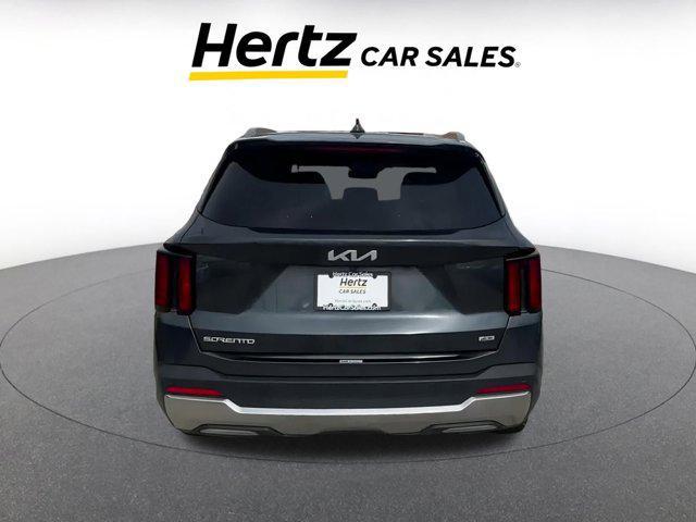 Photo of 2024 Gravity Grey Kia Sorento