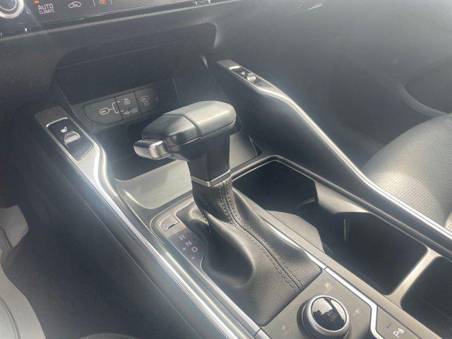 Photo of 2024 Gravity Grey Kia Sorento