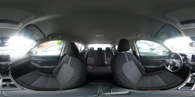Photo of 2024 Gun Metallic Nissan Sentra
