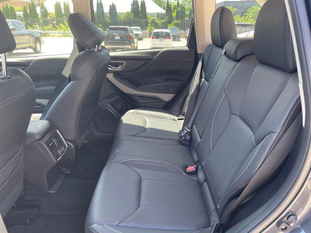 Photo of 2024 Magnetite Gray Metallic Subaru Forester