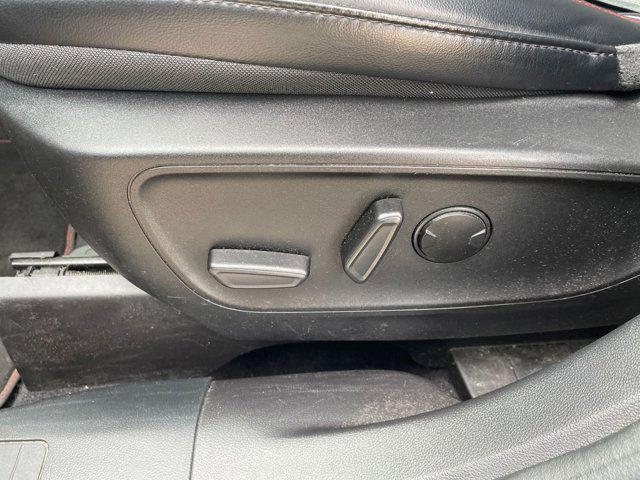 Photo of 2023 Carbonized Gray Metallic Ford Escape