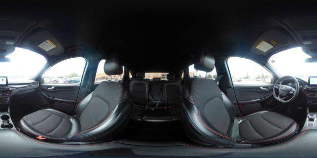 Photo of 2023 Carbonized Gray Metallic Ford Escape
