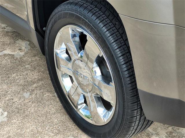Photo of 2012 Steel Gray Metallic GMC Terrain