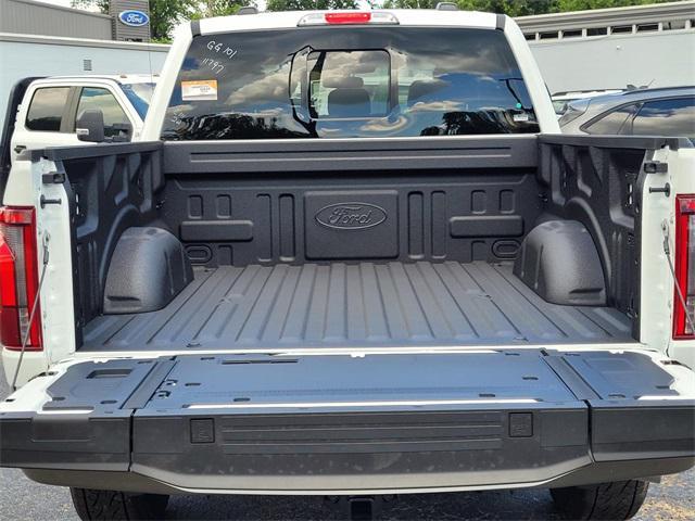 Photo of 2025 Star White Metallic Tri-Coat Ford F-150
