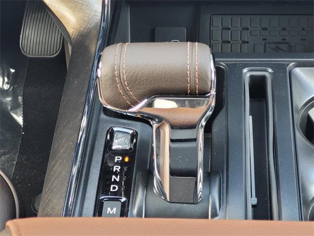Photo of 2025 Star White Metallic Tri-Coat Ford F-150