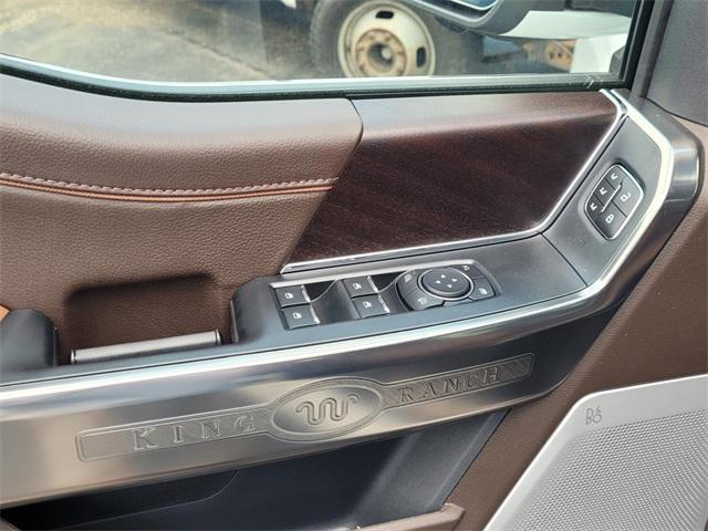 Photo of 2025 Star White Metallic Tri-Coat Ford F-150