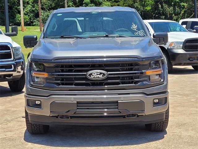 Photo of 2025 Carbonized Gray Metallic Ford F-150