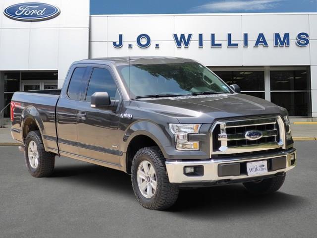 Photo of 2015 Ingot Silver Metallic Ford F-150