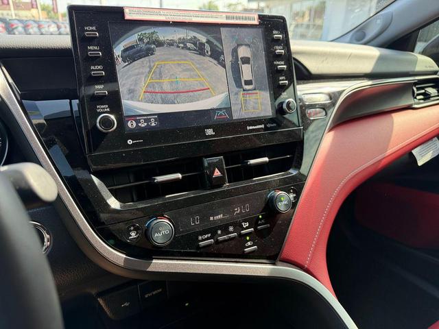 Photo of 2024 White / Black Toyota Camry