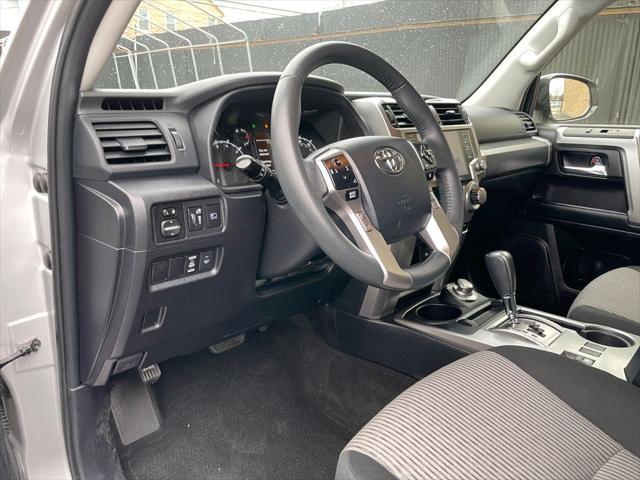 Photo of 2024 Classic Silver Metallic Toyota 4Runner