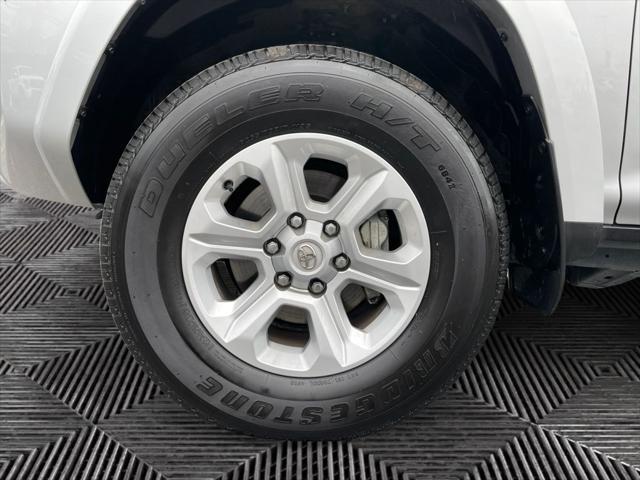 Photo of 2024 Classic Silver Metallic Toyota 4Runner