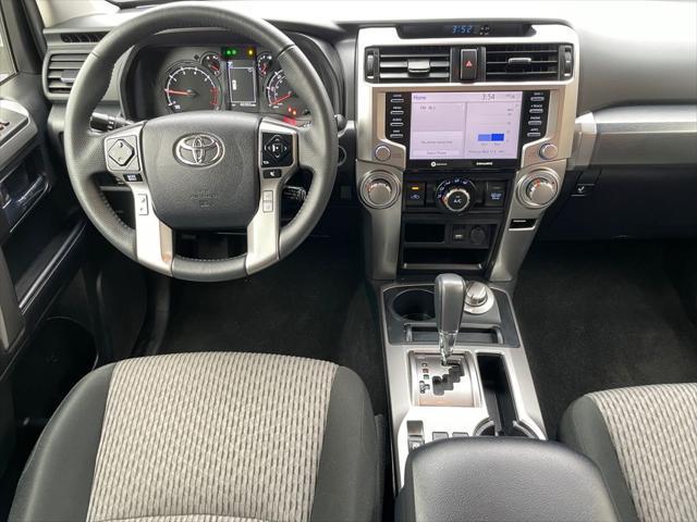 Photo of 2024 Classic Silver Metallic Toyota 4Runner