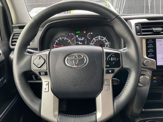 Photo of 2024 Classic Silver Metallic Toyota 4Runner