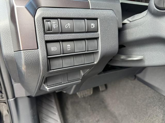 Photo of 2025 Black Toyota 4Runner