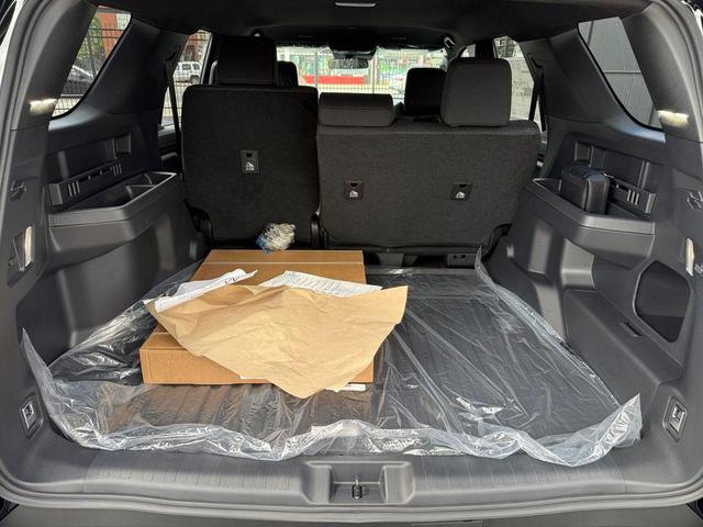 Photo of 2025 Black Toyota 4Runner