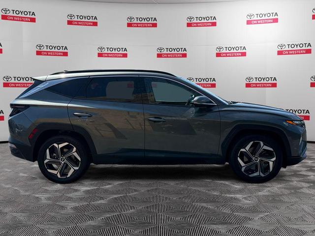 Photo of 2023 Amazon Gray Hyundai TUCSON