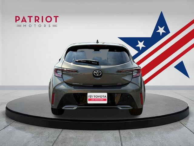 Photo of 2020 Oxide Bronze Toyota Corolla