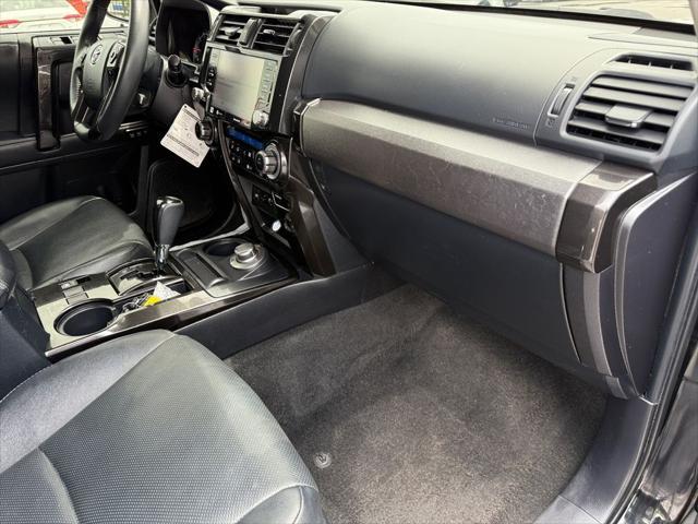 Photo of 2021 Midnight Black Metallic Toyota 4Runner