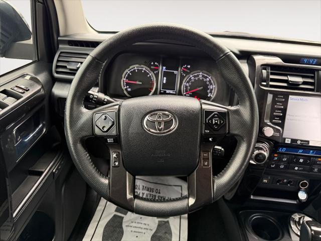 Photo of 2021 Midnight Black Metallic Toyota 4Runner