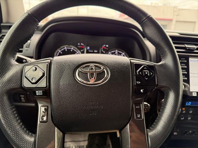 Photo of 2021 Midnight Black Metallic Toyota 4Runner