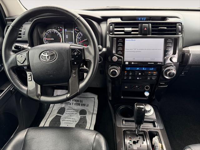 Photo of 2021 Midnight Black Metallic Toyota 4Runner