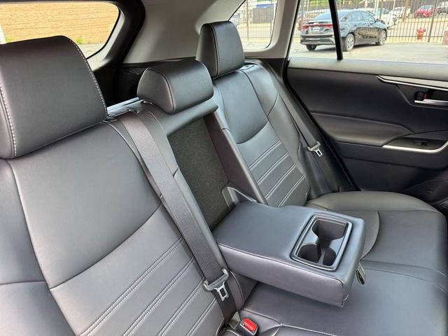Photo of 2024 Silver Sky Metallic Toyota RAV4