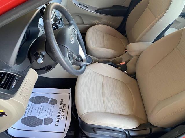 Photo of 2015 Boston Red Metallic Hyundai Accent