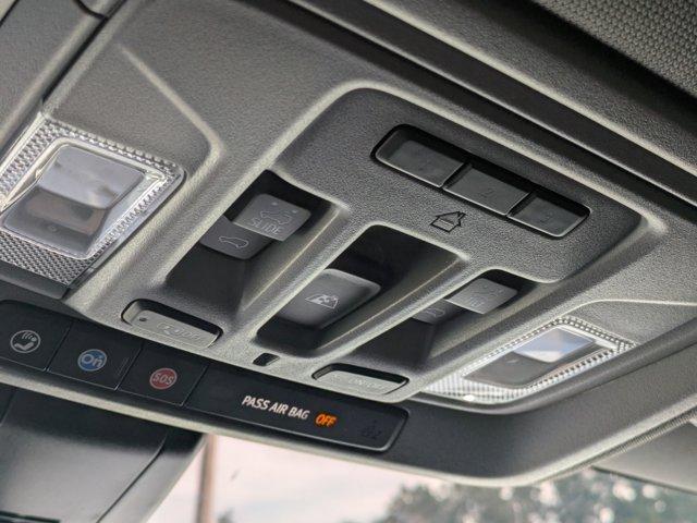 Photo of 2022 Quicksilver Metallic GMC Sierra 2500