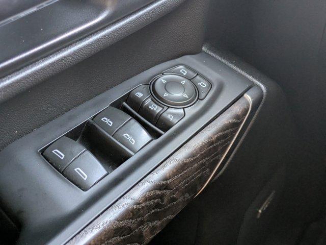 Photo of 2022 Quicksilver Metallic GMC Sierra 2500