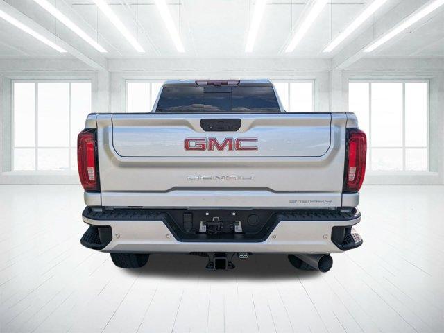 Photo of 2022 Quicksilver Metallic GMC Sierra 2500