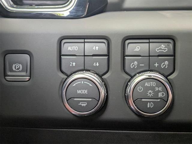 Photo of 2022 White Frost Tri-Coat GMC Sierra 1500