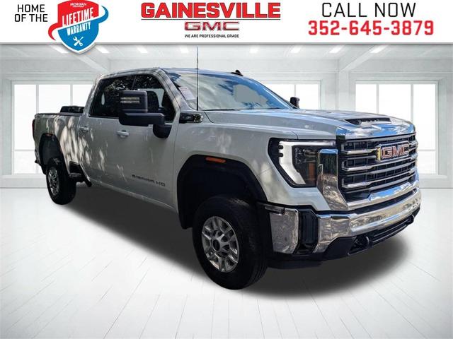 Photo of 2026 Summit White GMC Sierra 2500