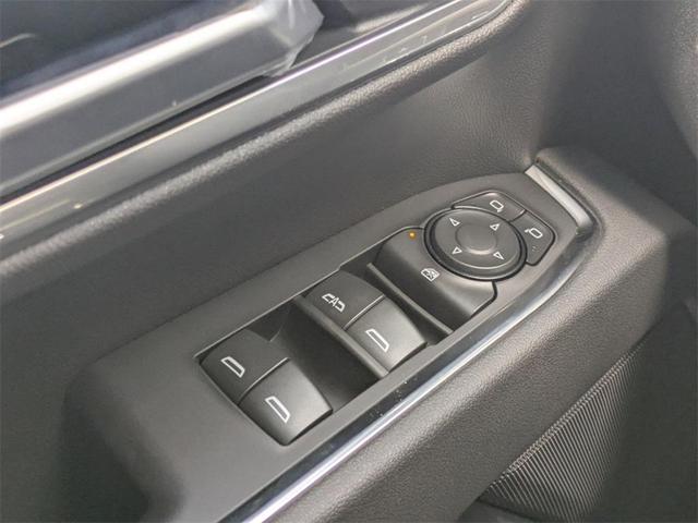 Photo of 2026 Summit White GMC Sierra 2500